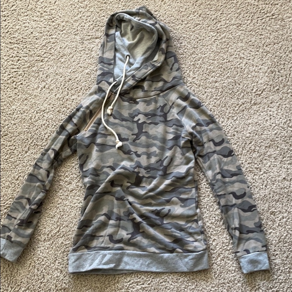 Mindy Mae’s camo Hoodie